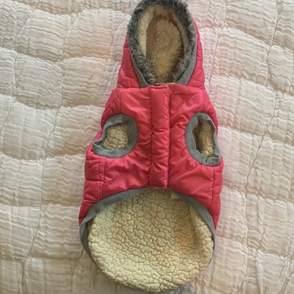GUC pink winter dog coat, size medium